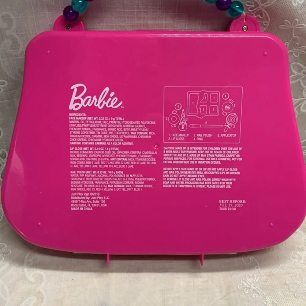 Barbie Super sweet make-up pink case Just Play 2018 expired